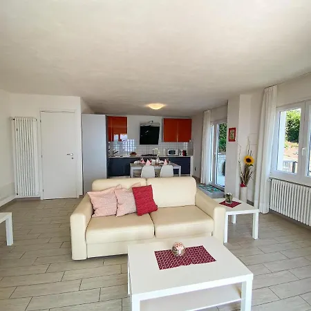 Apartment Miralago Stupendo Ferienwohnung I. Stock